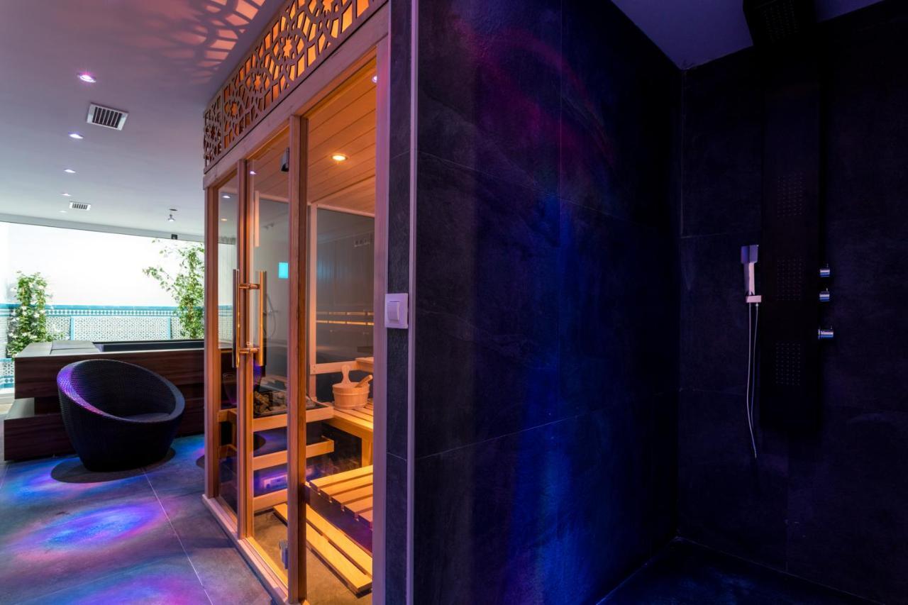 Unique House - Private Spa&Pool -StayinСевилья Экстерьер фото